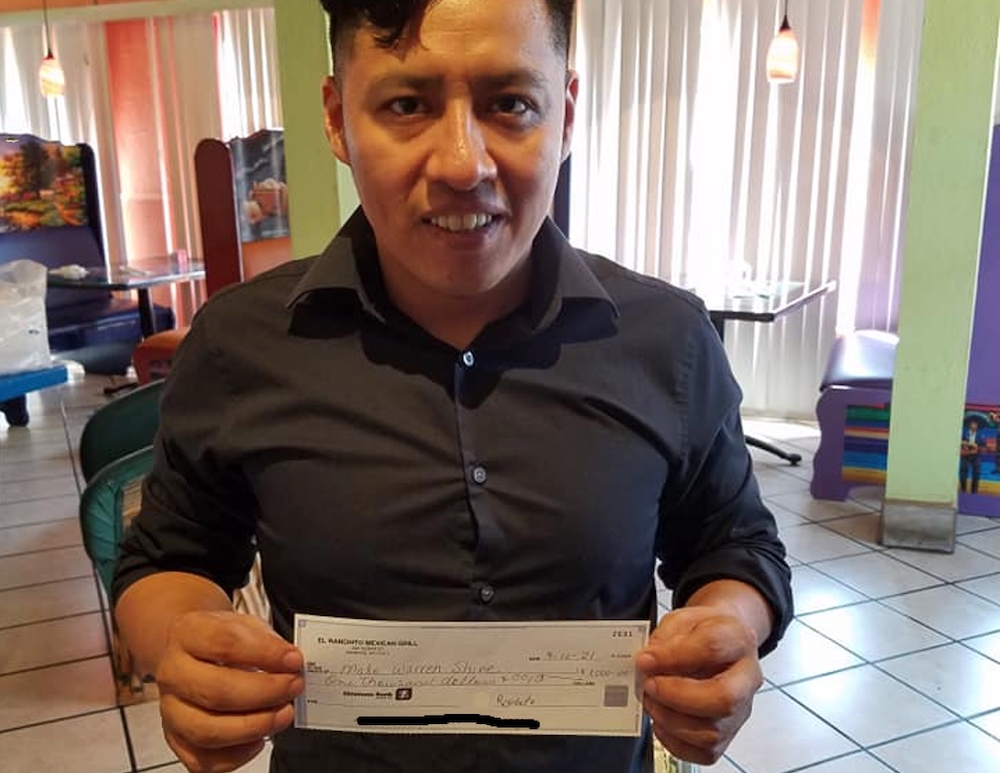 El Ranchito donates $1,000 to Make Warren Shine