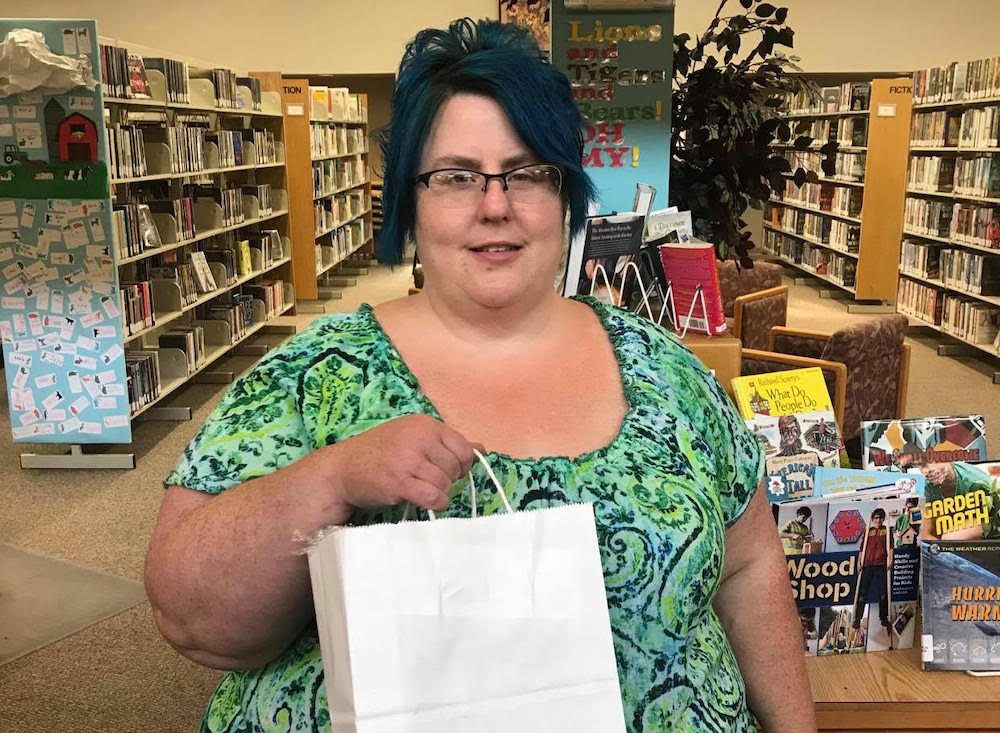 Donna Bratton wins Library’s Giveaway