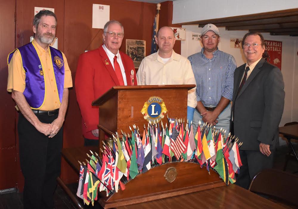 Lions Club District Governor visits Warren Club