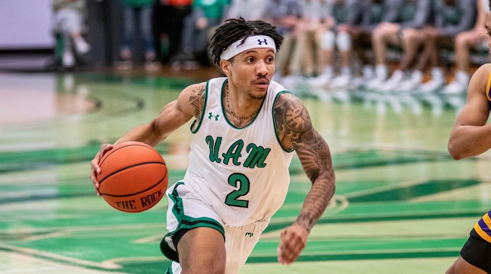 Weevils fight back after slow start to win nail-biter with East Central
