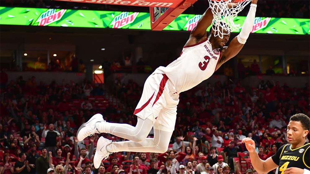 Arkansas tames Tigers with 87-43 win