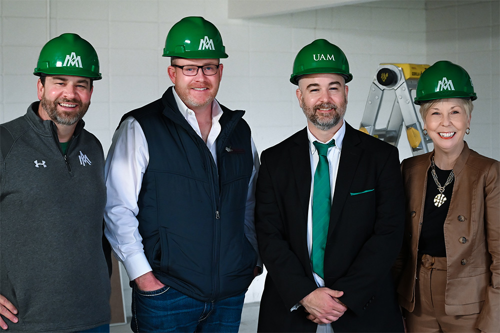 Rep. Wardlaw tours Agriculture Building renovations at UAM
