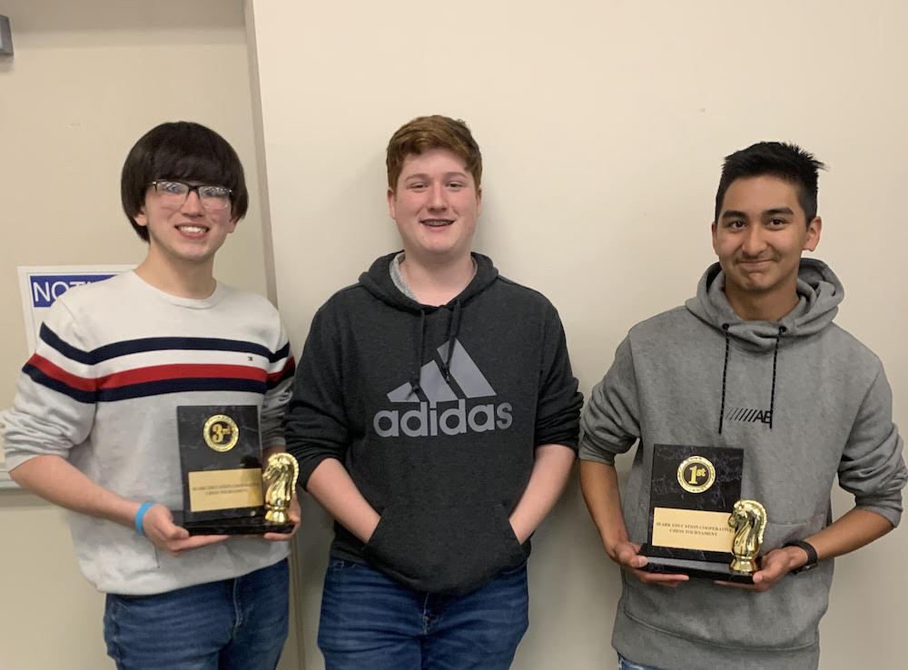 WHS Chess team takes top spots in local tournament