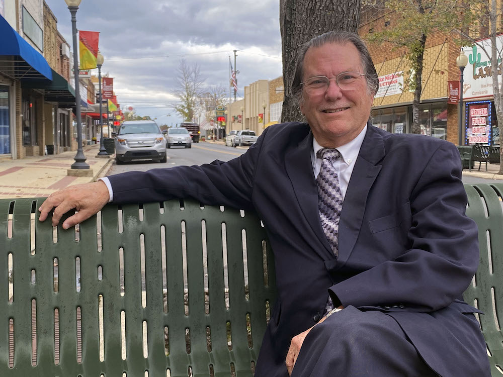 Warren’s longest serving Mayor, Gregg Reep, returns with a forward looking vision
