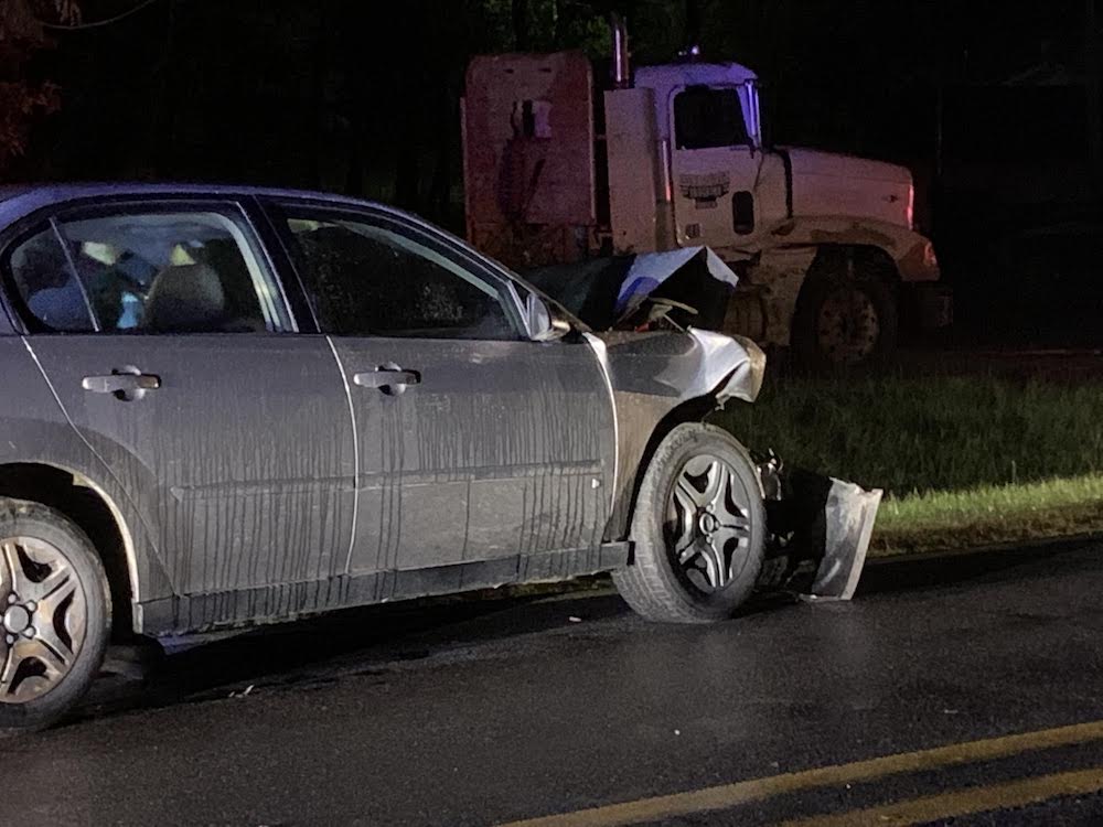 Two-vehicles collide on Main Street in Warren Friday night