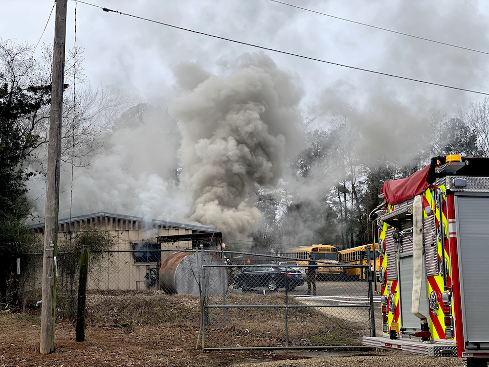 Fire engulfs building at Warren Schools bus barn Saturday