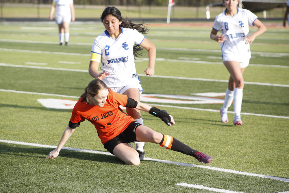 Lady Jacks battle tough in opening half, but struggle to find a goal in loss to Star City