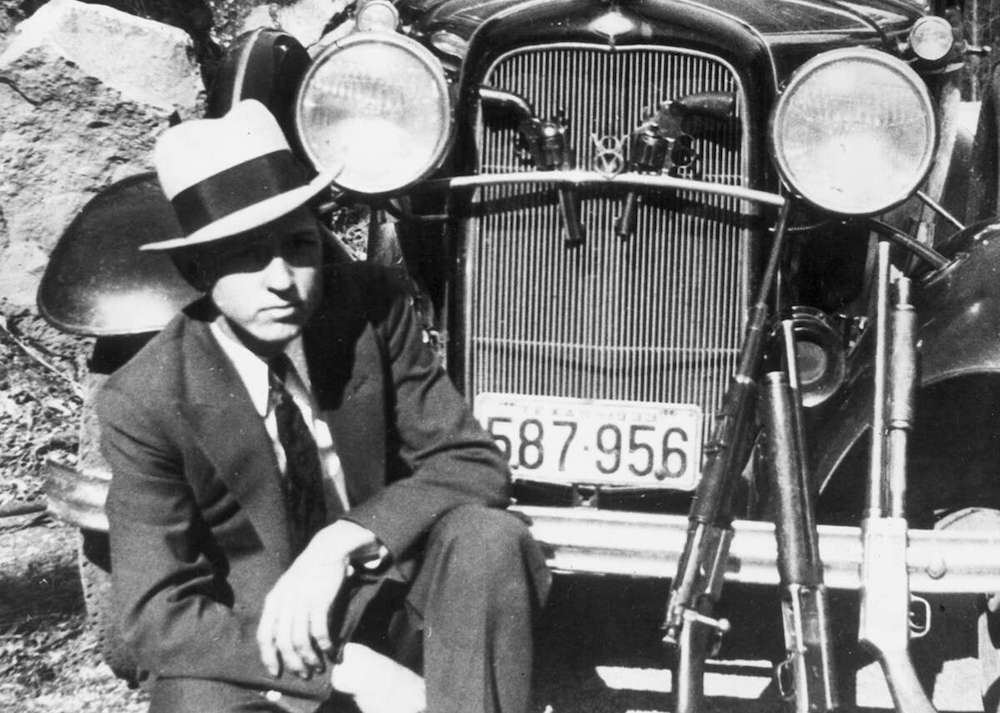 March 24 in history: Notorious criminal Clyde Barrow born in Texas