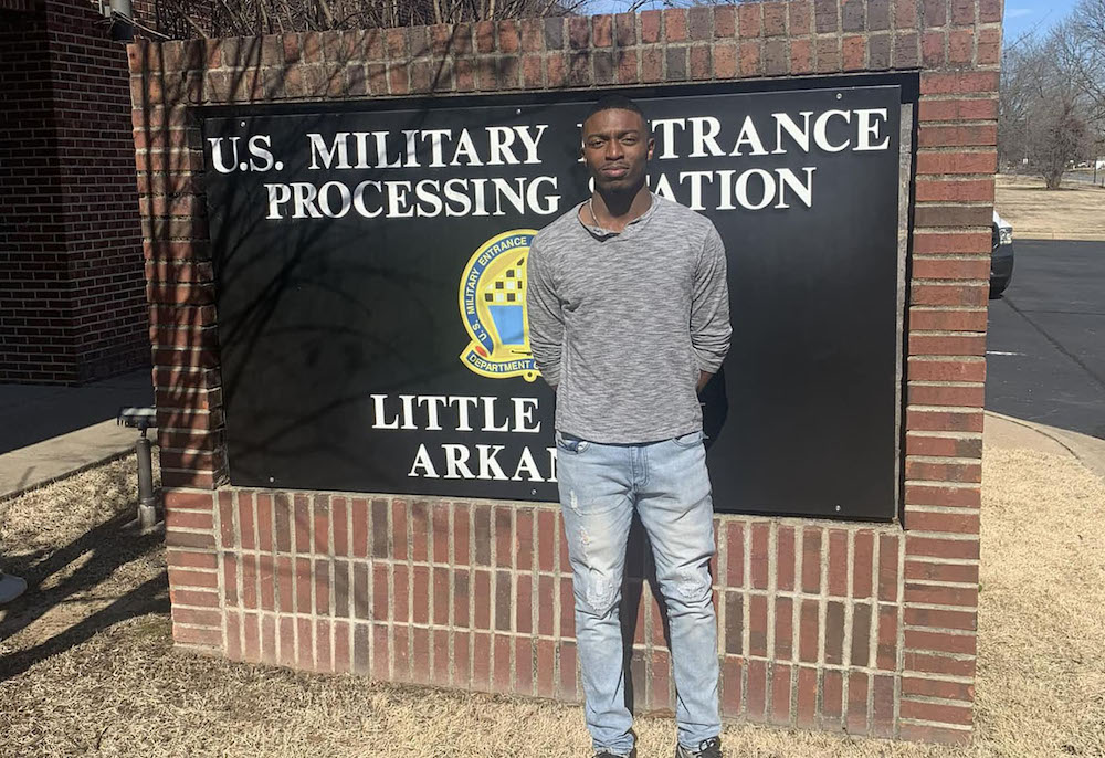 Warren’s Jalin Lee joins the Army National Guard