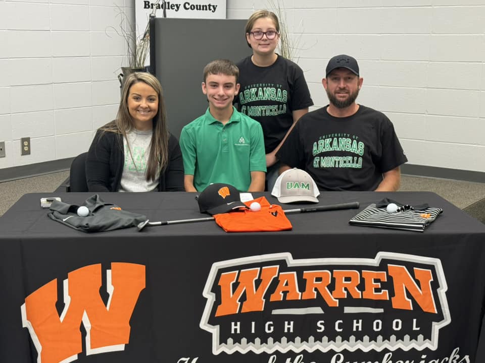 Carson Slaughter signs to play golf at UAM
